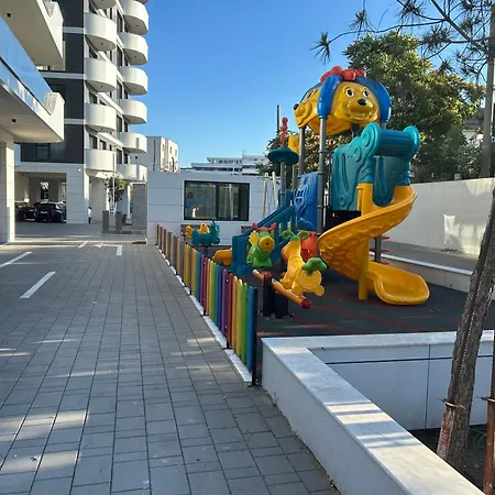 Oxana Summer Alezzi Apartment