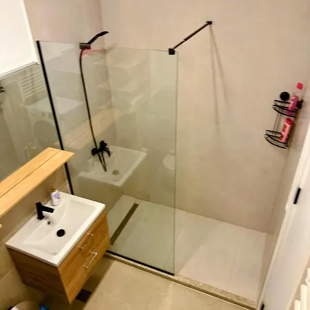 Oxana Summer Alezzi * Năvodari